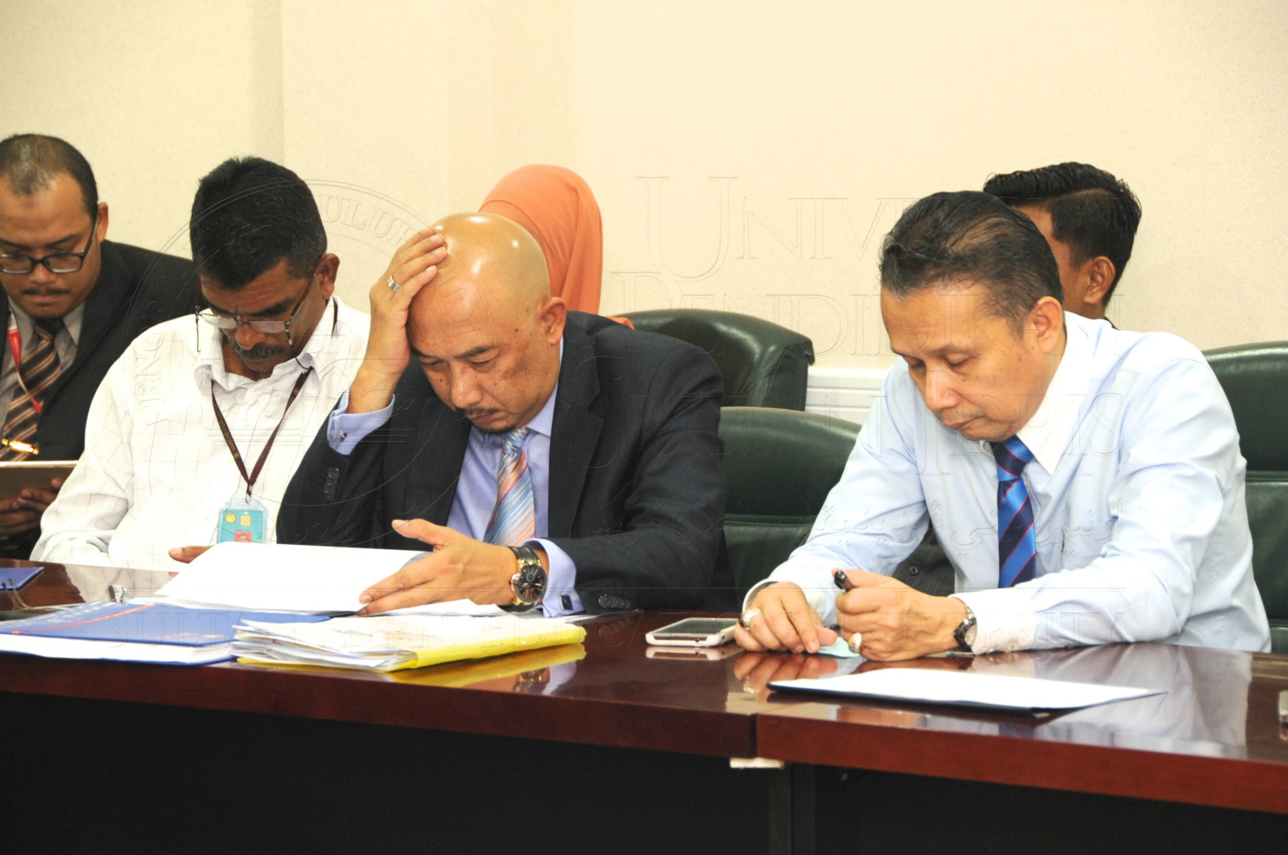 PRO 16 3 PALESTINEHAS 7664